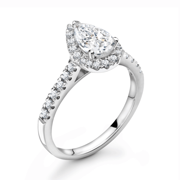 18K White Gold Pear Brilliant Shape Engagement Rings