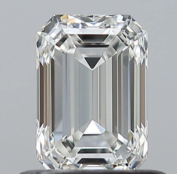 0.73 Carat Emerald Natural Diamond