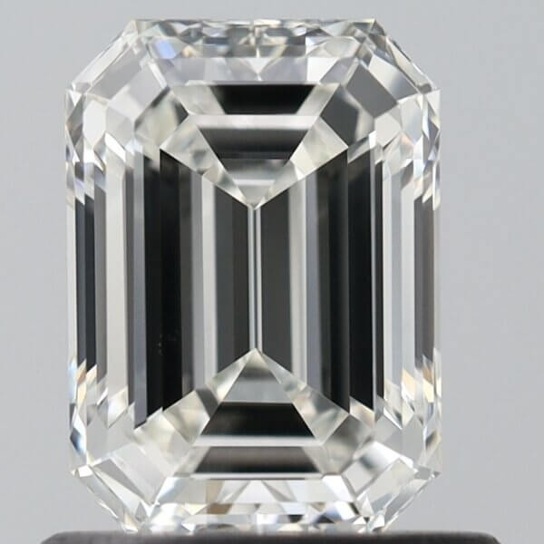 0.84 Carat Emerald Natural Diamond